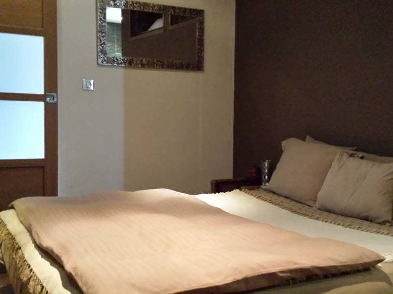 Quedarse En Casa Écully 88695-1