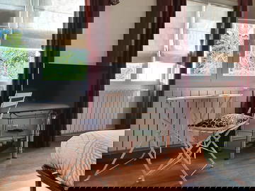 Chambre Chez L'habitant Écully 88695-17