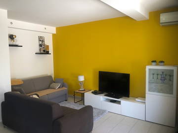 Chambre À Louer Saint-André-De-La-Roche 379716