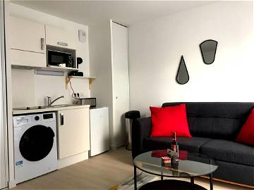 Roomlala | LARGE FURNISHED / EQUIPPED STUDIO FOR 1 OR 2 PEOPLE – 27 M2