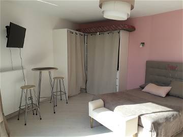 Roomlala | Large Furnished Room With Private Bathroom And Small