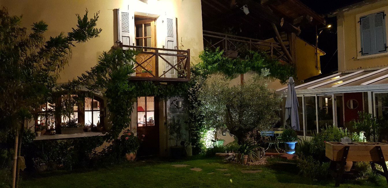 Homestay Miribel 66409