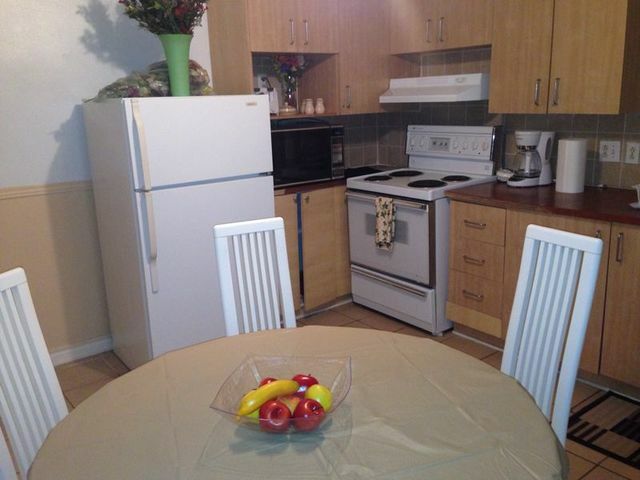 Homestay Laval 61657