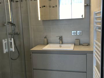 Chambre Chez L'habitant Caluire-Et-Cuire 203331-8