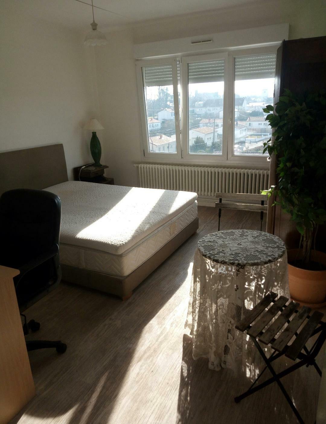 Colocation Metz 251833