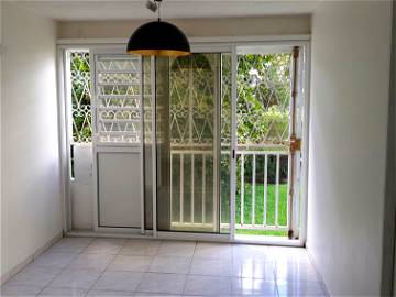 Roomlala | Large Studio In Didier Martinique, Sought After Area