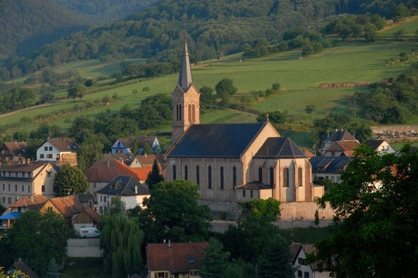 Estudio Independiente Breitenbach 198631