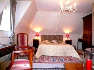 Private Room Limoux 64981-1