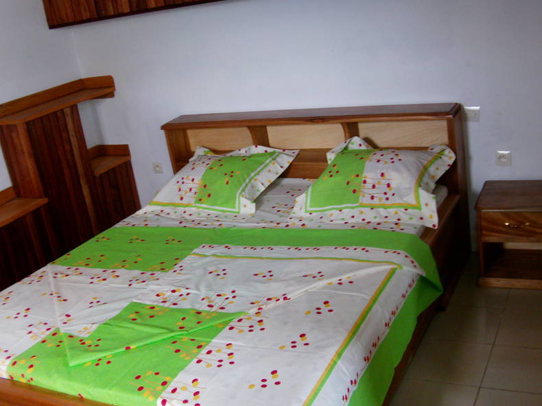 Logement Entier Yaoundé 207116-2