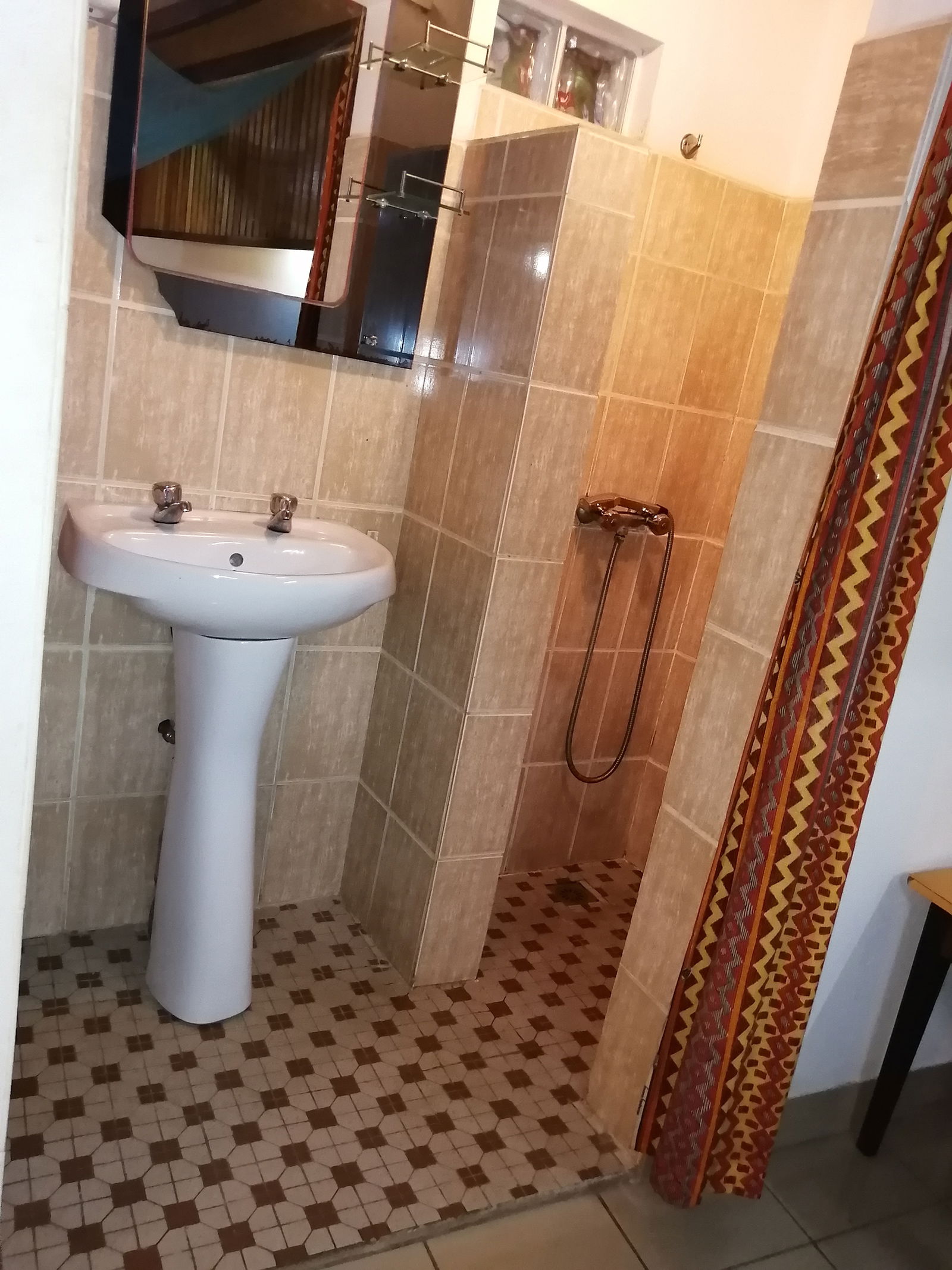 Estudio Independiente Yaoundé 258028