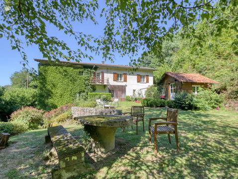 Logement Entier Escoutoux 304720-4