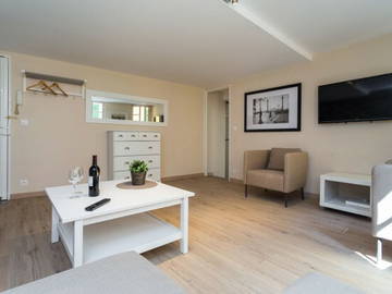 Roomlala | Le Napoléon - Excelente apartamento de 2 quartos para alugar no centro histórico de Nice