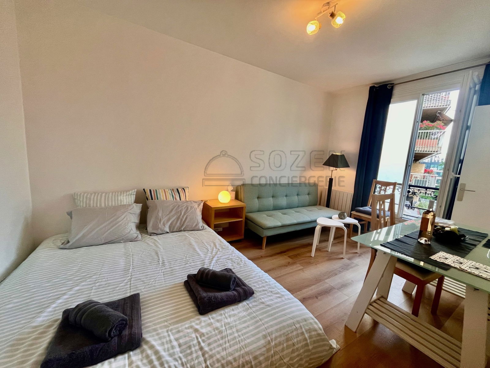 Uafhængigt Studie Neuilly-sur-Seine 540232