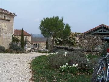 Chambre À Louer Aujols 28858