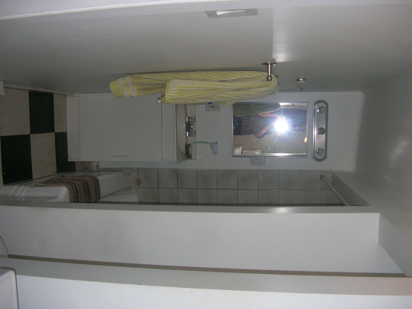 Colocation Laval 120728