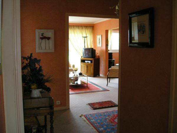 Hjemmeophold Saint-Herblain 68290