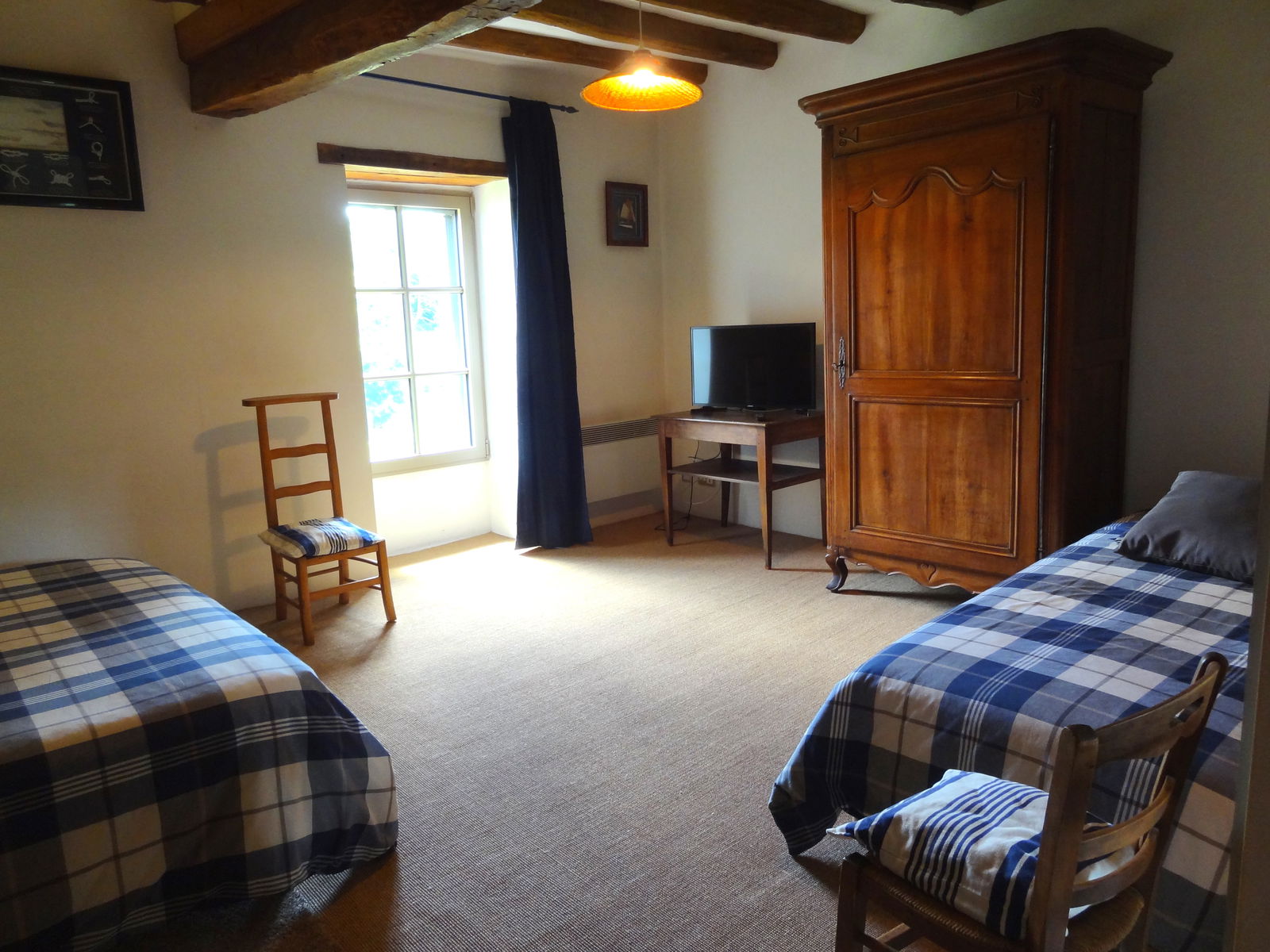 Homestay Beaumont-en-Véron 248712