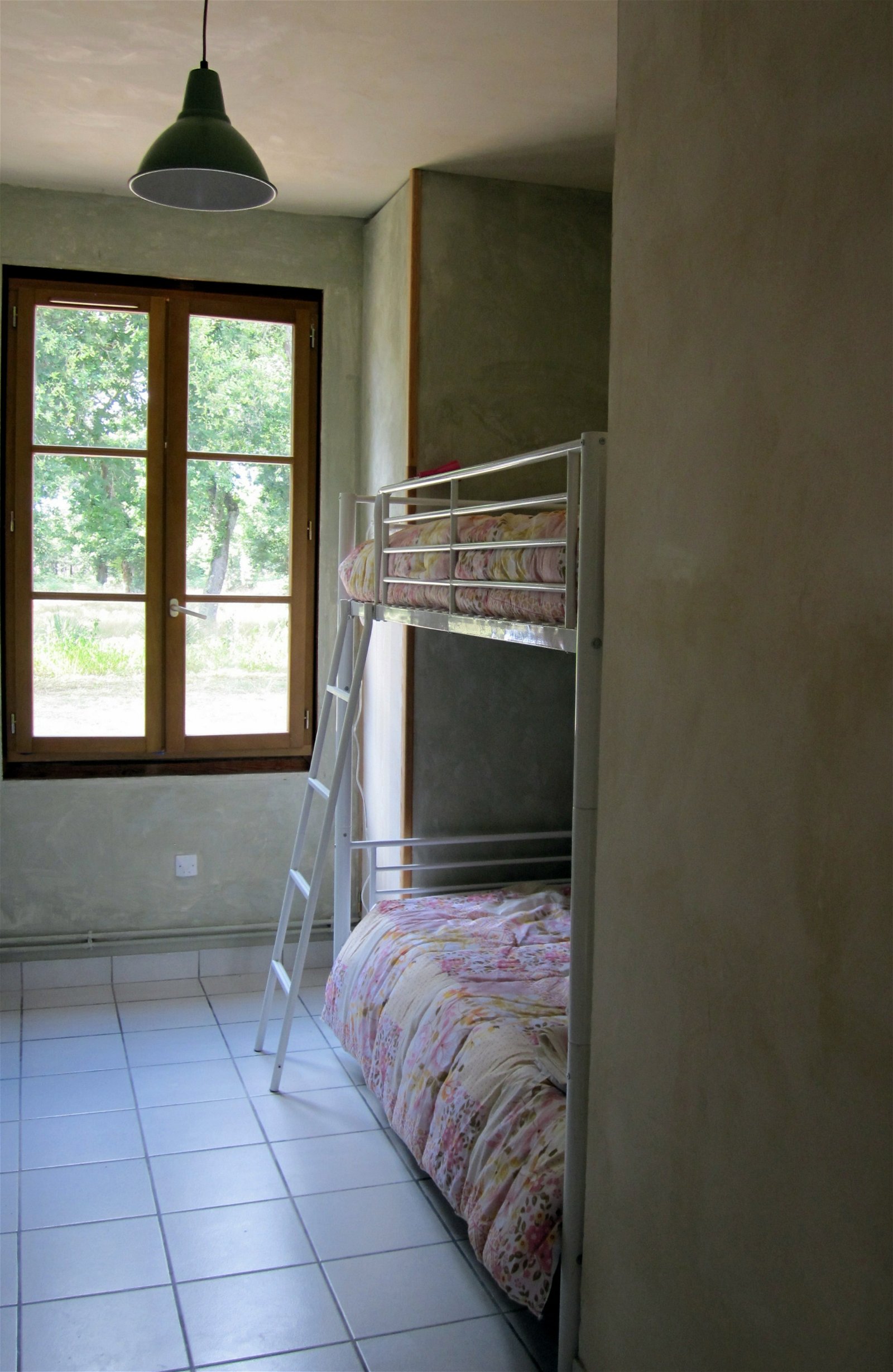 Oberoende Studio Castets 95965