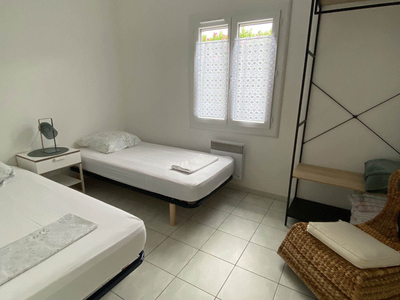 Logement Entier Pailhes 241334