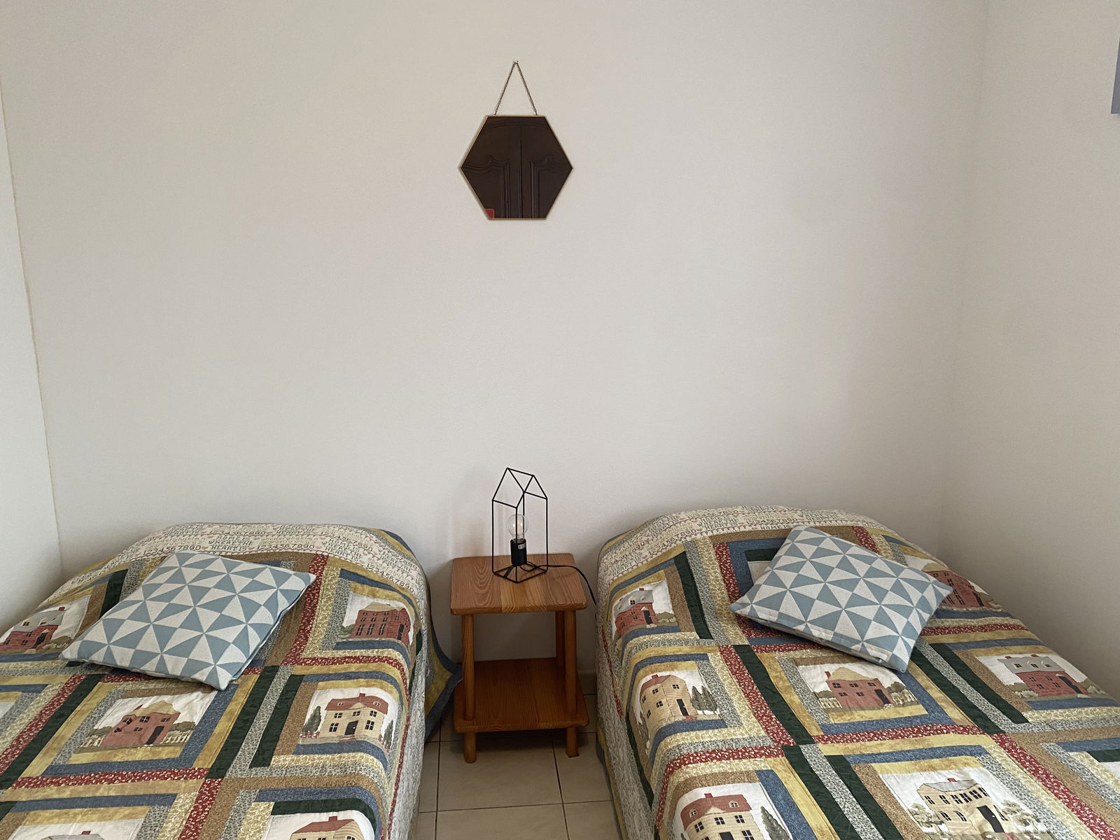 Logement Entier Pailhes 241334