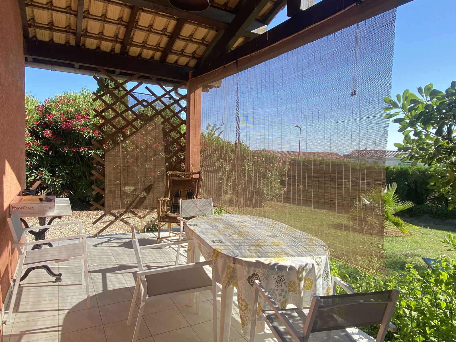 Logement Entier Pailhes 241334