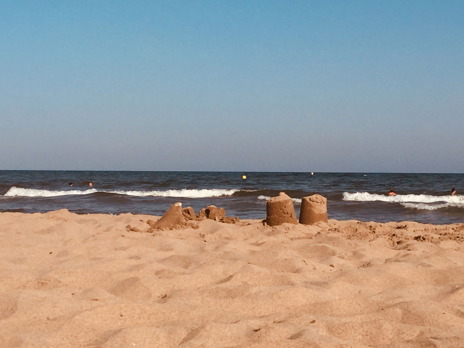 Logement Entier Pailhes 241334