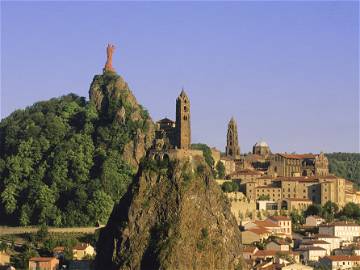 Roomlala |  Les Varennes Bed And Breakfast Puy En Vel