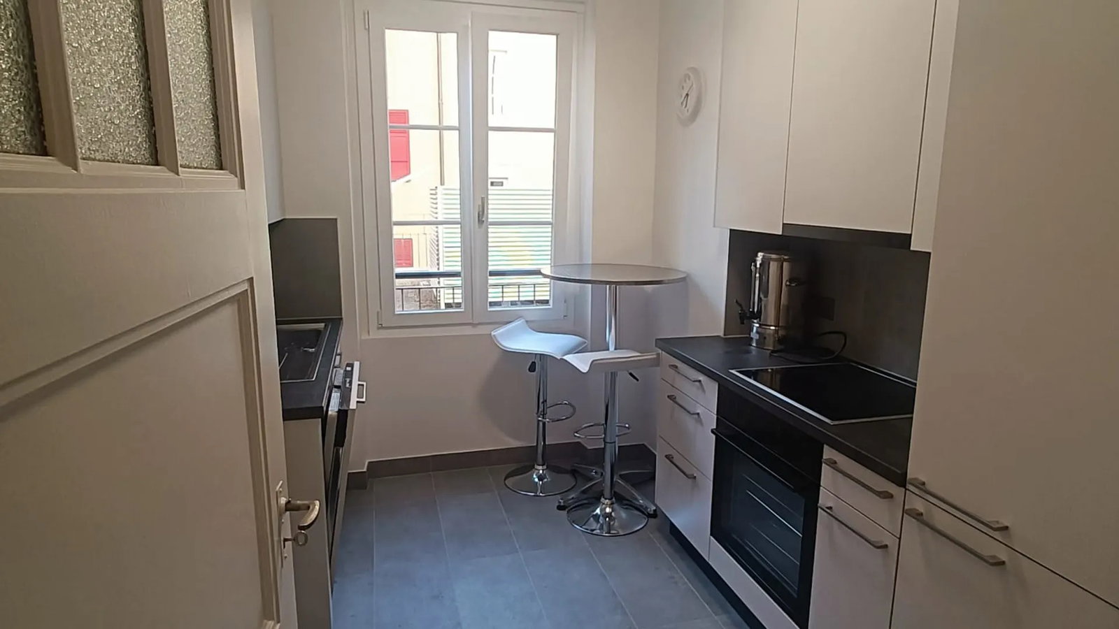 Colocation Lausanne 666012