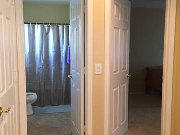 Roomlala | Linda casa em uma ótima localização!