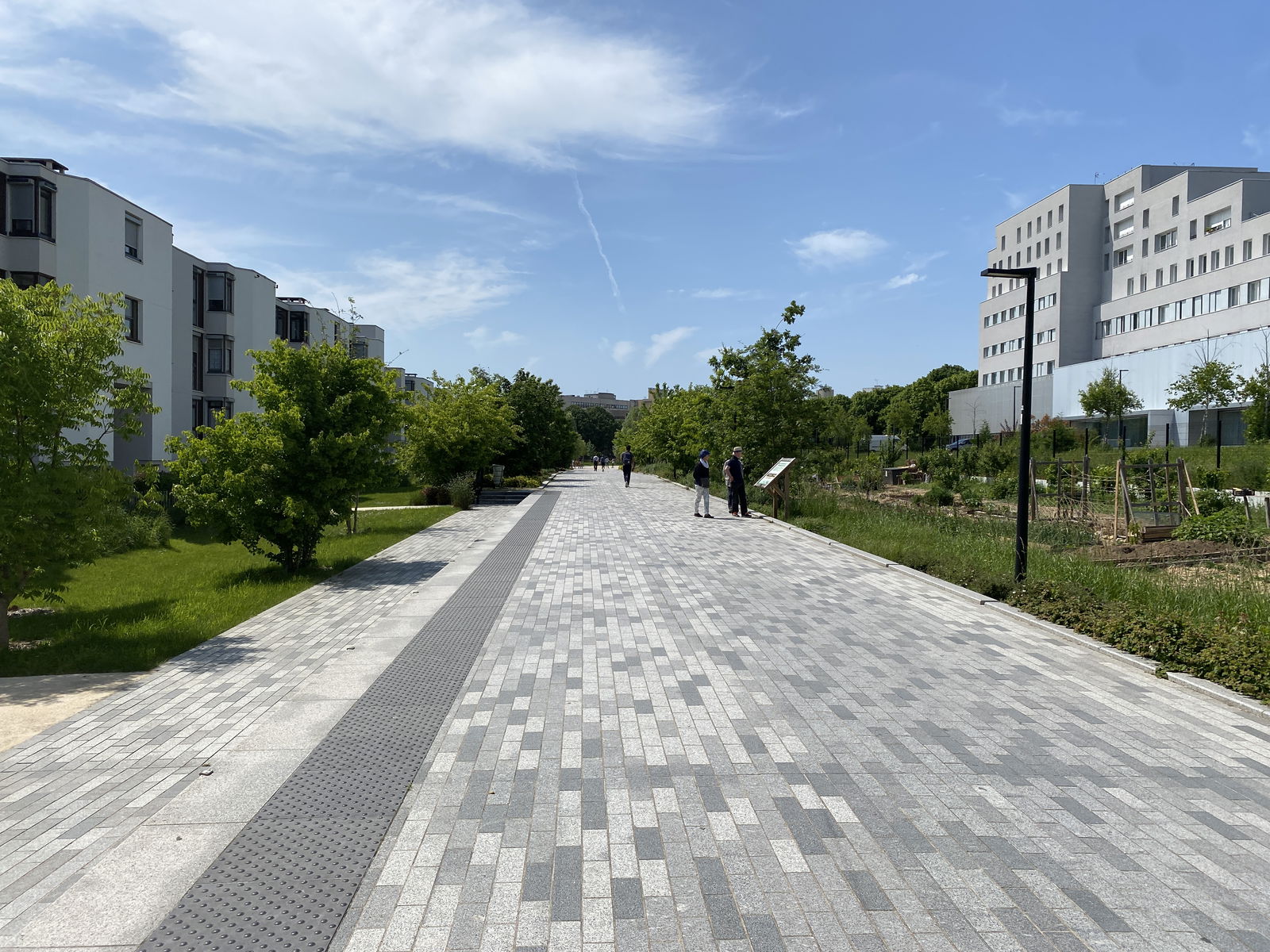 Colocação Guyancourt 503586