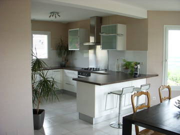 Roomlala | Lindo quarto de 19m2 em uma casa de 120m2