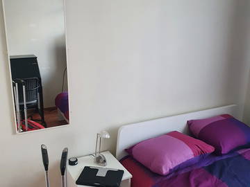 Roomlala | Lindo quarto em prédio tranquilo (com jardim)