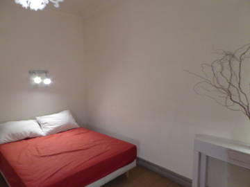 Roomlala | Lindo quarto ensolarado