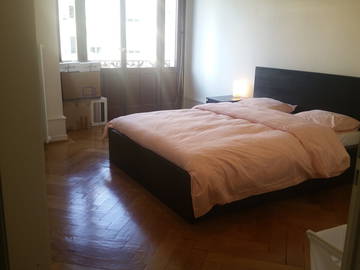 Roomlala | Lindo quarto para alugar em Eaux Vives