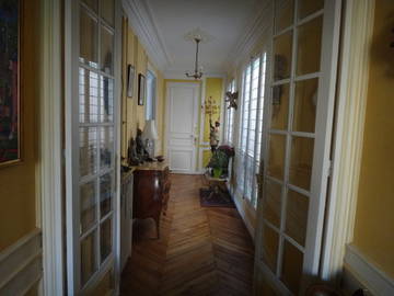 Roomlala | Lindo quarto para alugar em Paris Trocadéro