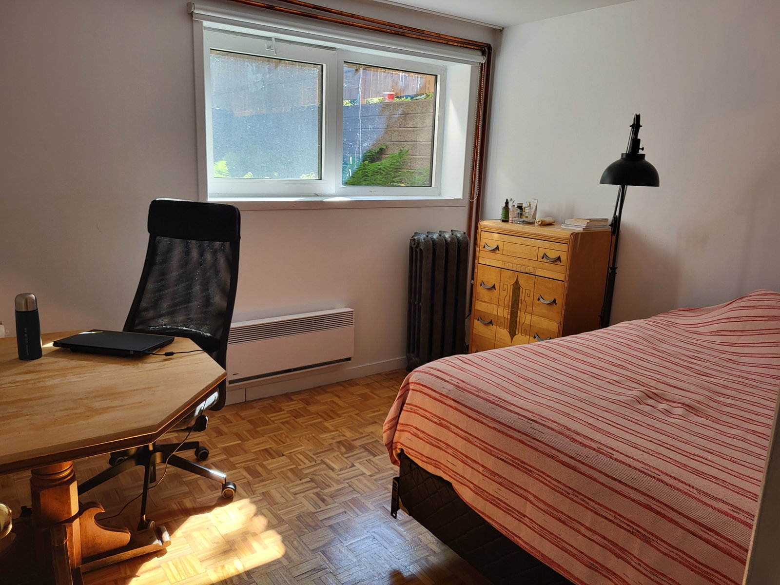 Quarto Em Casa Do Anfitrião Montréal 19054