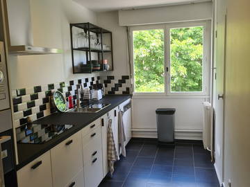 Roomlala | Lindos Quartos para Alugar em um Grande Apartamento de 90m2