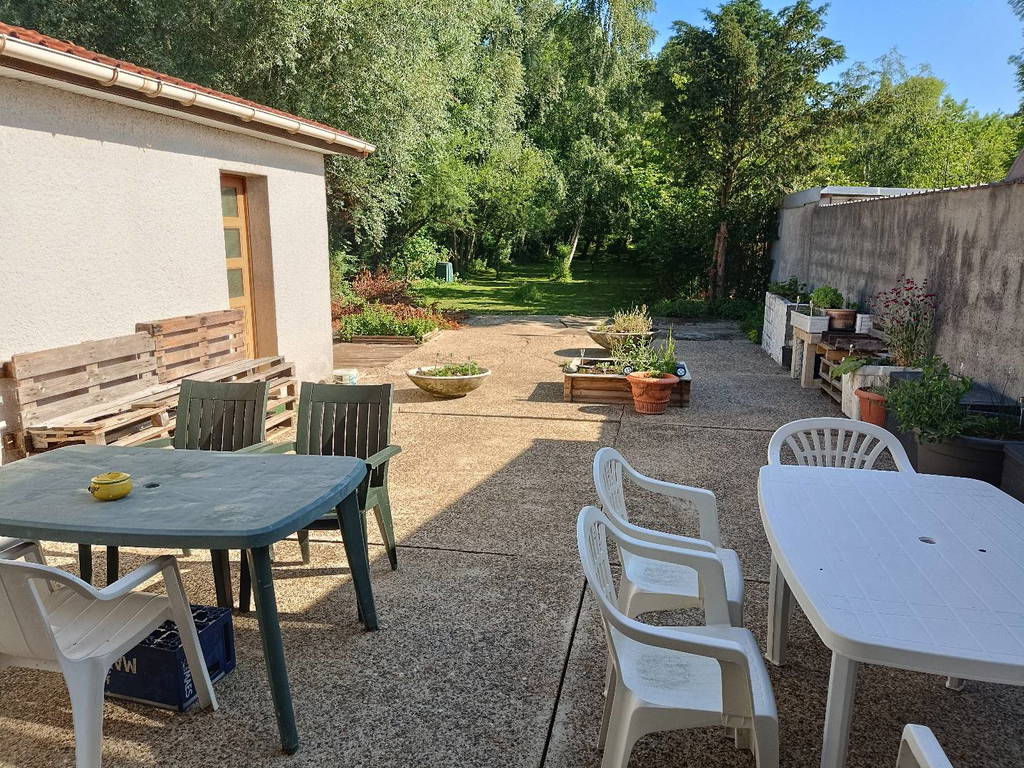 Homestay Fruges 230729-1