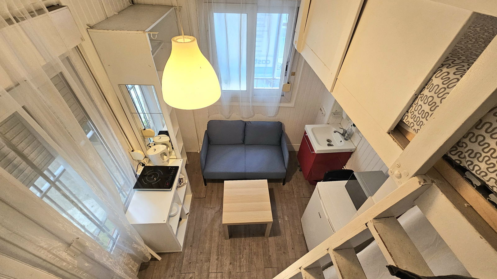Oberoende Studio Paris 413018