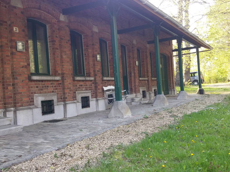 Entire Home Rhode-Saint-Genèse 133009-3