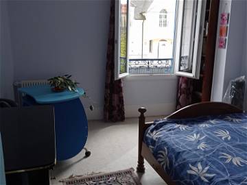 Room For Rent Sartrouville 380121-1