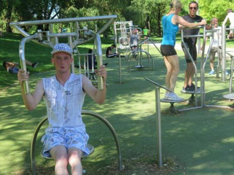 Entire Home Tours 257021-4