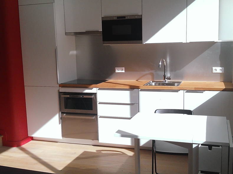 Entire Home Paris 88580-1