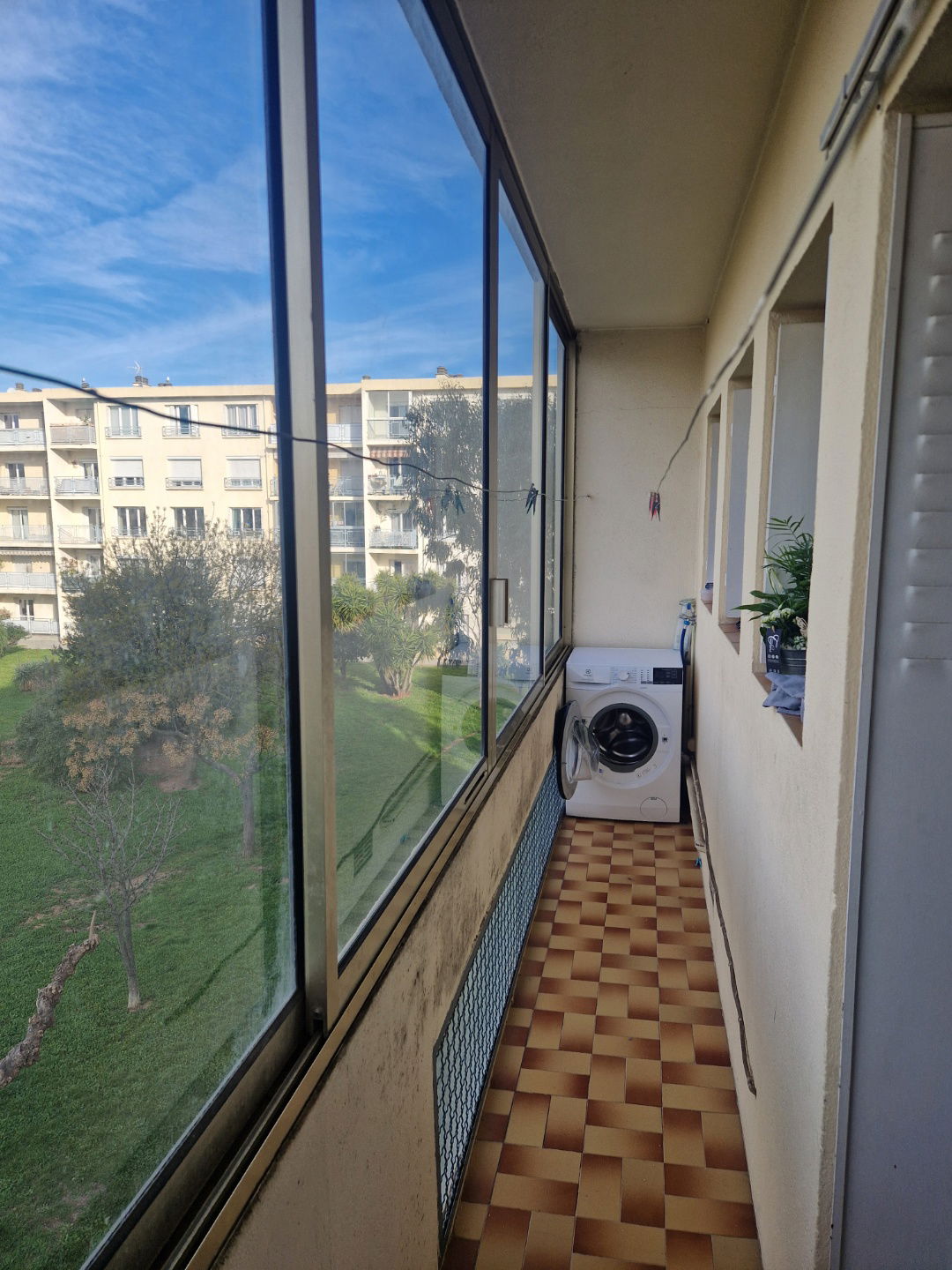 Homestay La Garde 349233
