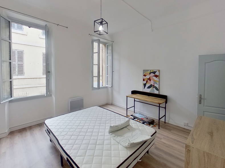 Logement Entier Toulon 258439-5