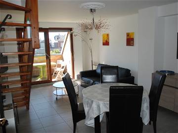 Roomlala | Location Appartement F3/parking/300 M De La Plage