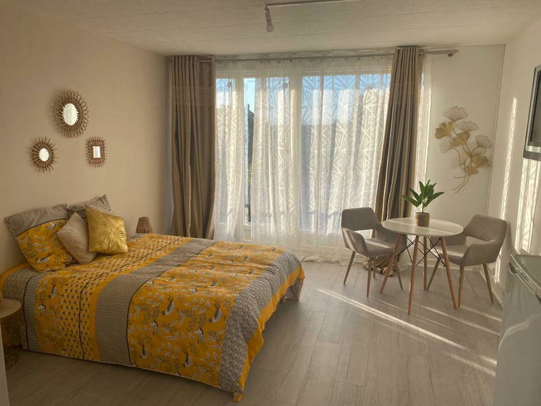 Kolokation Domont 261272-1