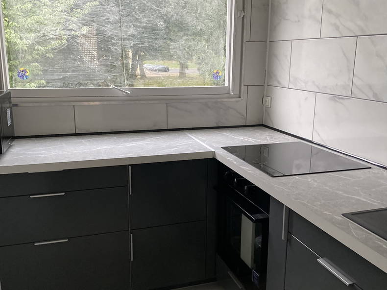 Kolokation Domont 261272-5