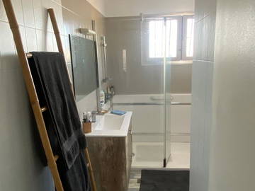 Chambre d'hôte à louer à Villeneuve-De-La-Raho - salle de bain-3