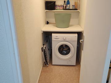 Entire Home Strasbourg 653042-9